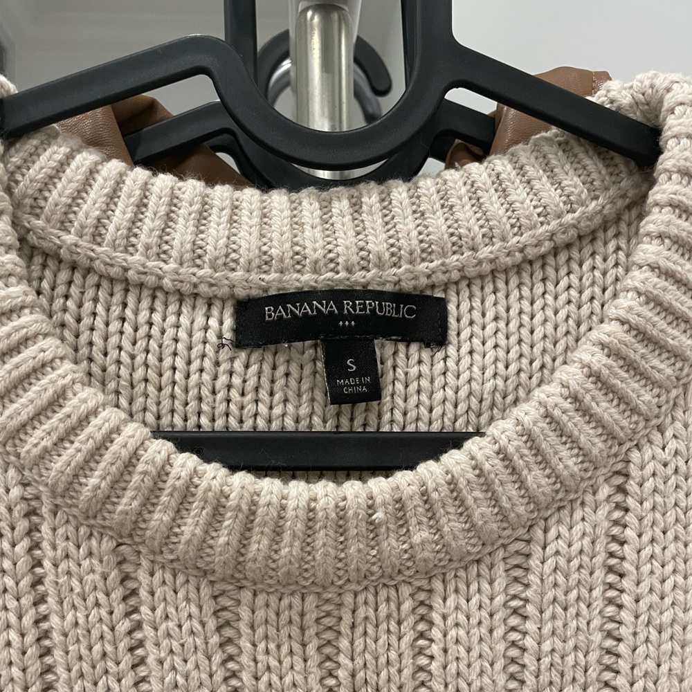 NEW Banana Republic Sweater w/ Thick Threads - Picture 3 of 4
